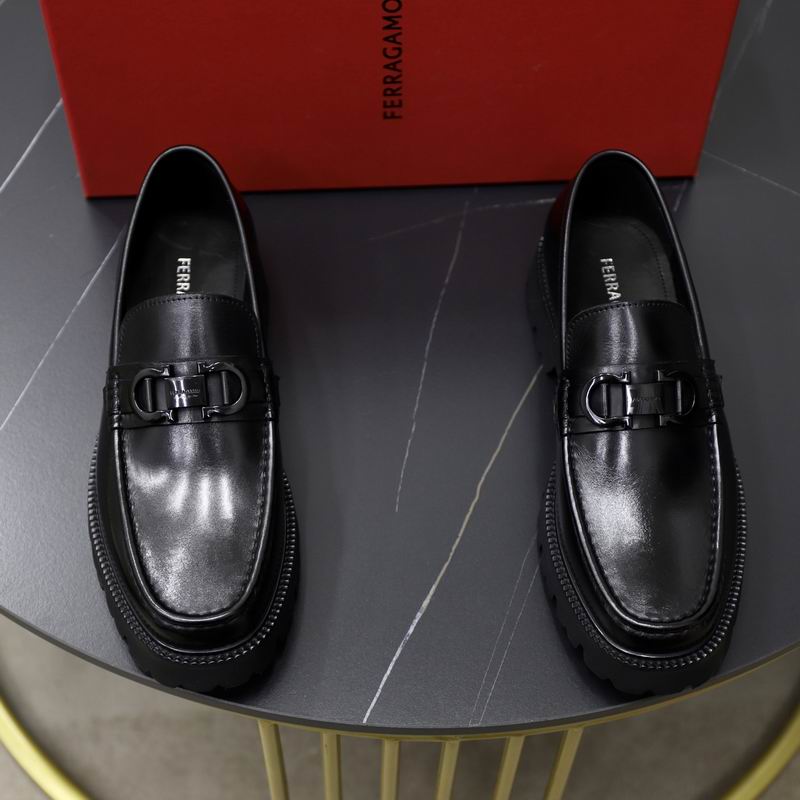 Ferragamo sz38-44 hnq1001